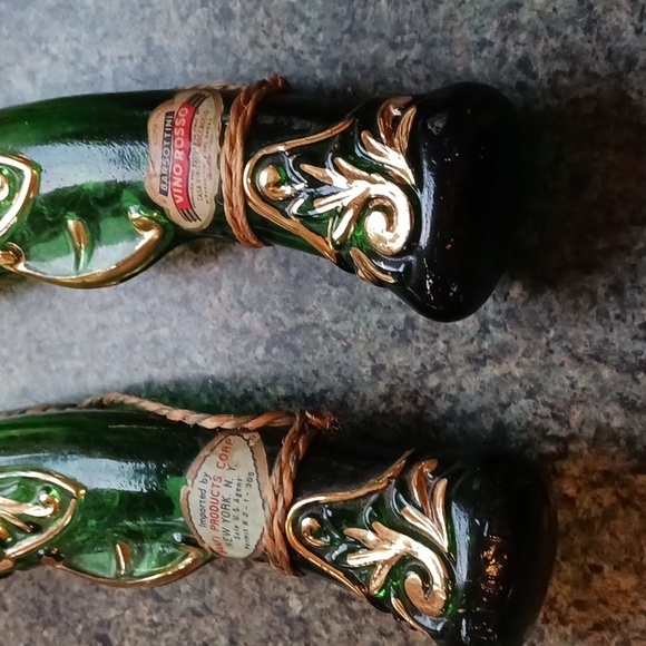 Bar 2 Barsottini Dueling Guns Green Glass Wine Bottles - Picture 5 of 10